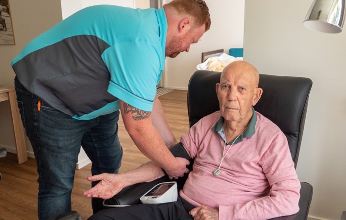 Werken Bij Silverein Bloeddruk Meten